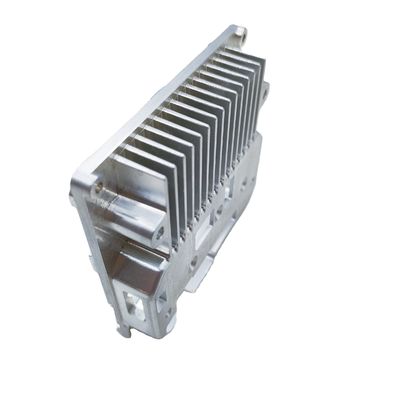 Componentes de dissipadores de calor CNC de alumínio usinados para dispositivos electrónicos