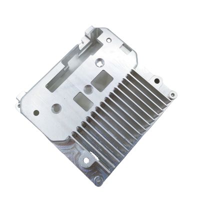 Componentes de dissipadores de calor CNC de alumínio usinados para dispositivos electrónicos