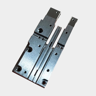 Partes de usinagem CNC de alta precisão / Usinagem de precisão automotiva para perfuração de metais preciosos